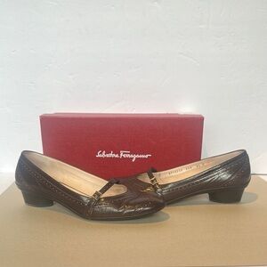 Salvatore Ferragamo Fedora Brown Leather Flats